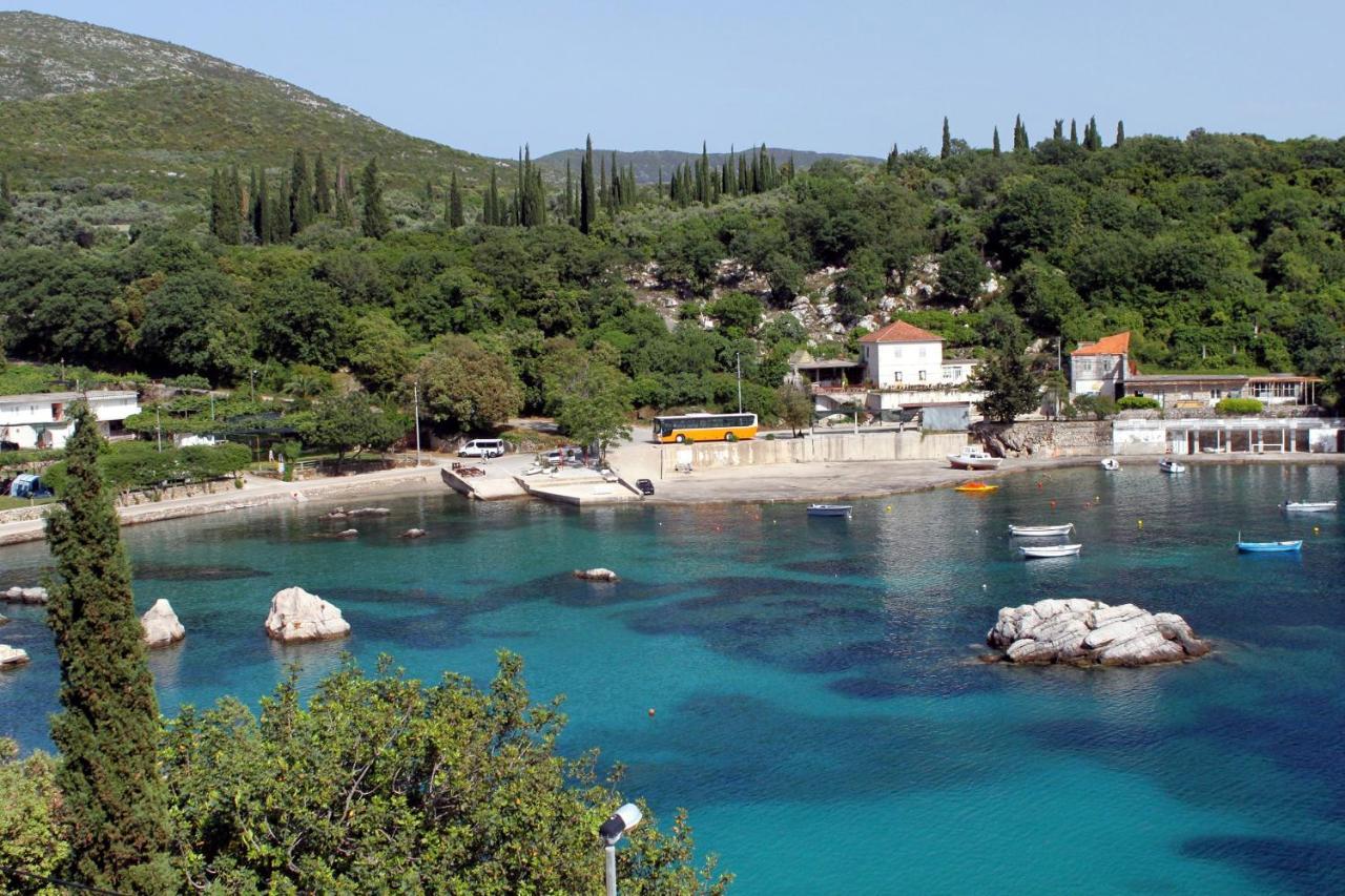 Apartments By The Sea Molunat, Dubrovnik - 8550 ภายนอก รูปภาพ