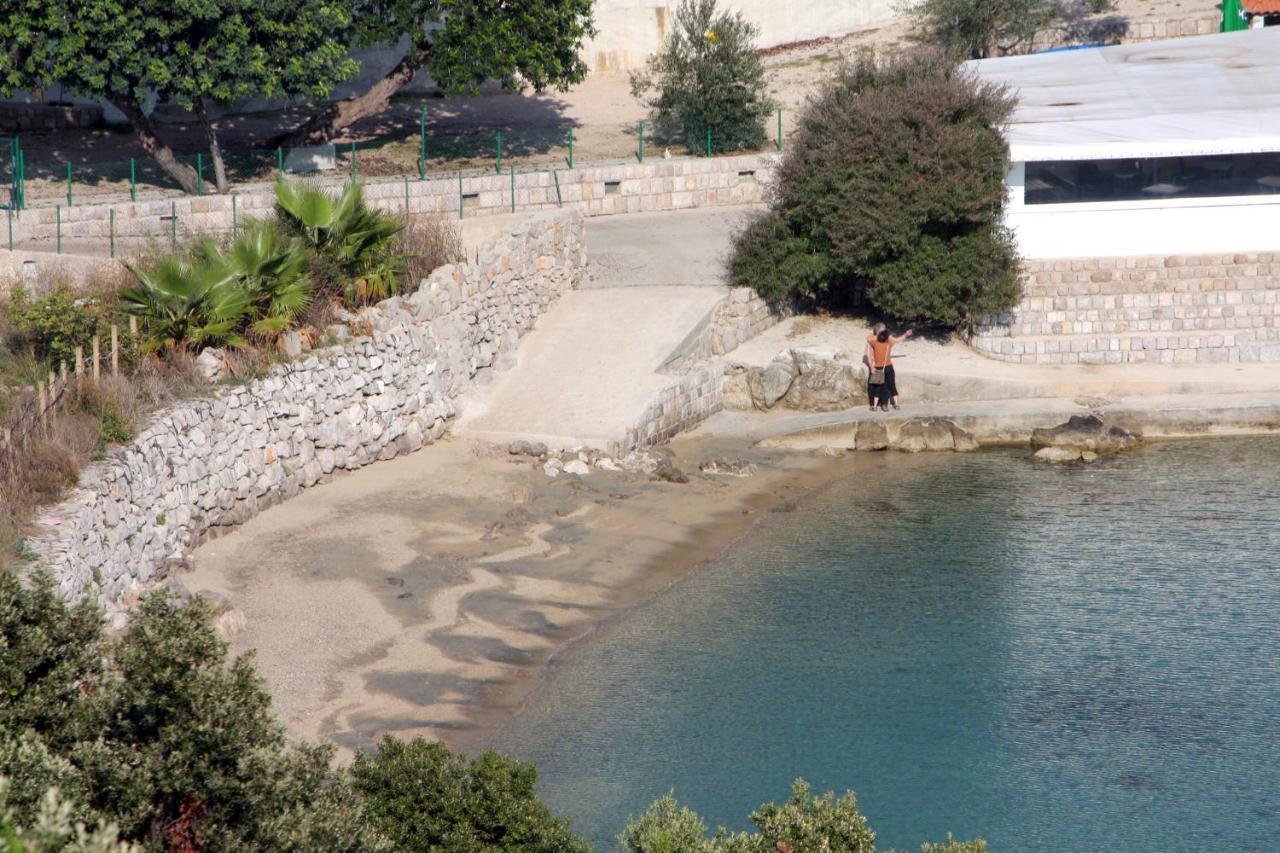 Apartments By The Sea Molunat, Dubrovnik - 8550 ภายนอก รูปภาพ