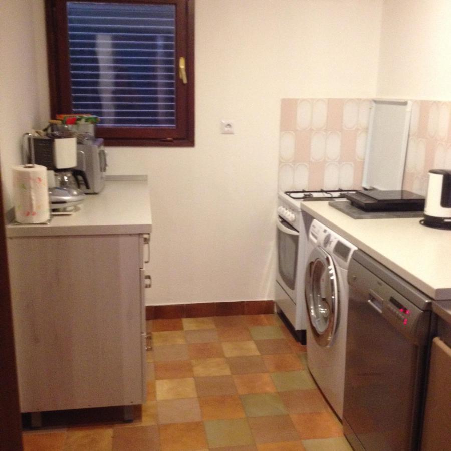 Apartments By The Sea Molunat, Dubrovnik - 8550 ภายนอก รูปภาพ