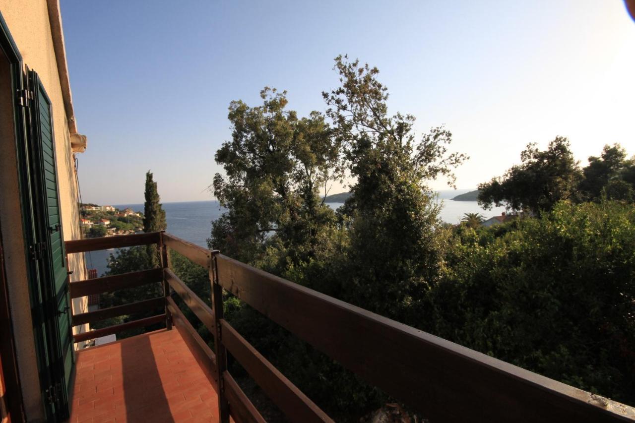 Apartments By The Sea Molunat, Dubrovnik - 8550 ภายนอก รูปภาพ